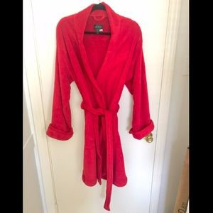 Ralph Lauren red robe w/ pockets and waist tie; M